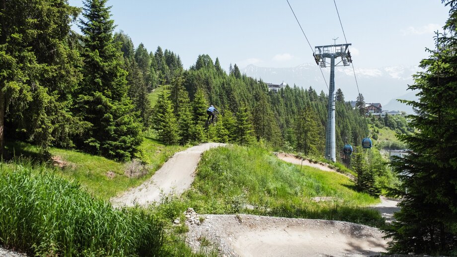 Freeride jump | © © Serfaus-Fiss-Ladis Marketing GmbH