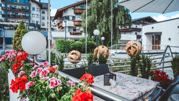 Groß ((c)_LeiterMichael_Stüberl_Terasse-18)