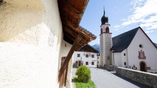 Kirche zum HL. Johannes und Hl. Sebastian | © ©Serfaus-Fiss-Ladis Marketing GmbH_Andreas Kirschn