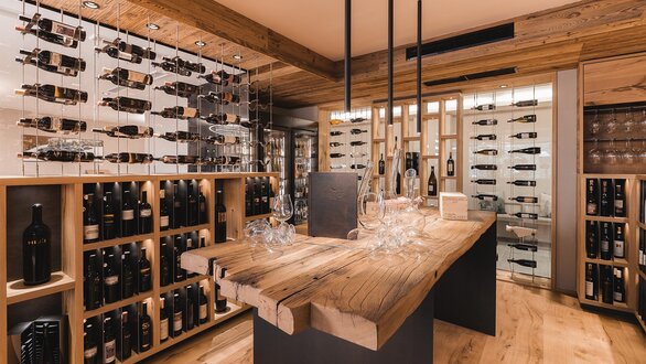 Unsere Vinothek im Fisserhof